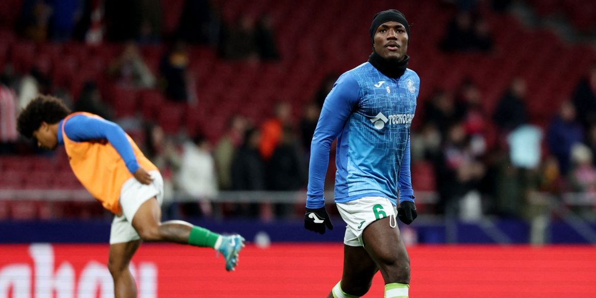 Wolves closing in on £17 million deal to bring versatile star to Molineux
