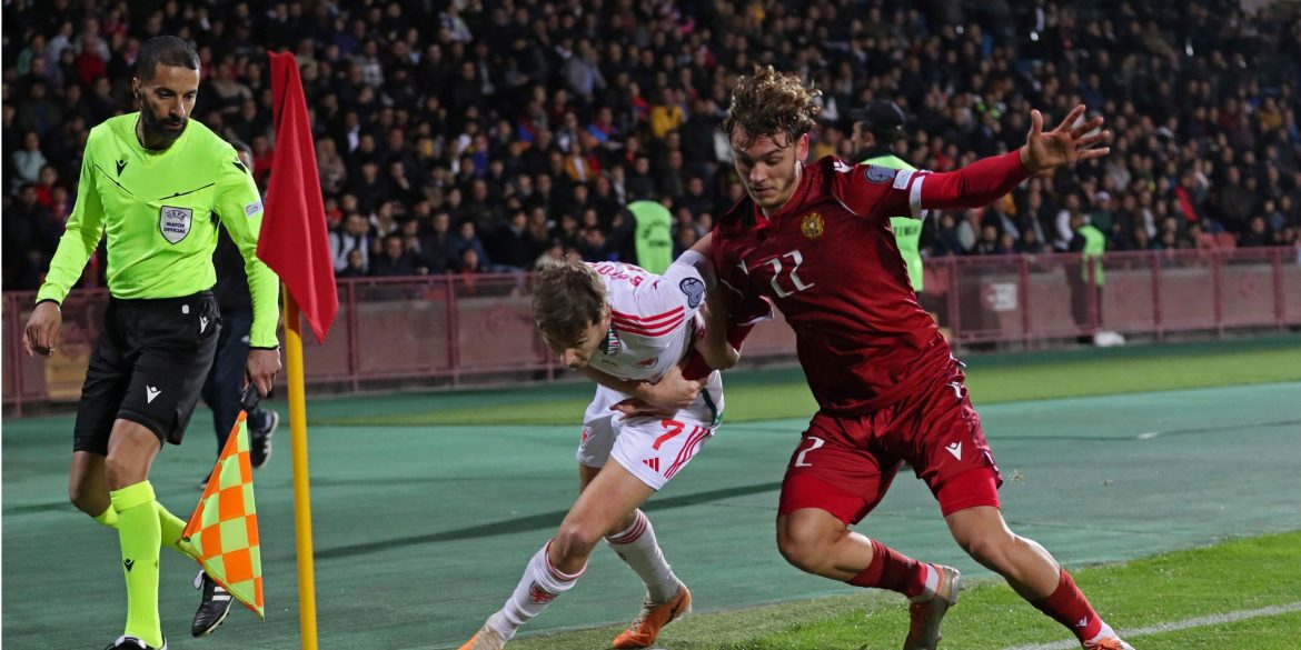 Phil Hay says Leeds could spring late move for "first-class" David Brooks