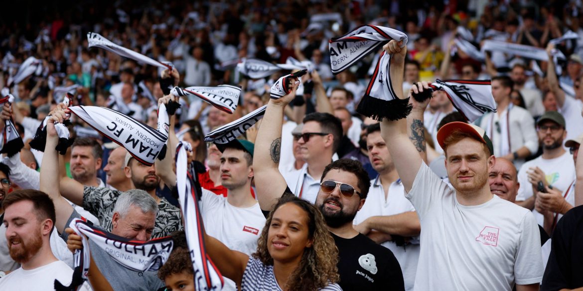 Fulham given "major lift" in transfer race to sign "quick" star for Silva